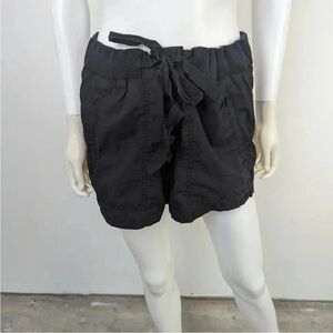 Lou & Grey Women's Black Shorts